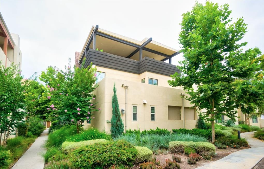 320 Magnet, Irvine, CA 92618